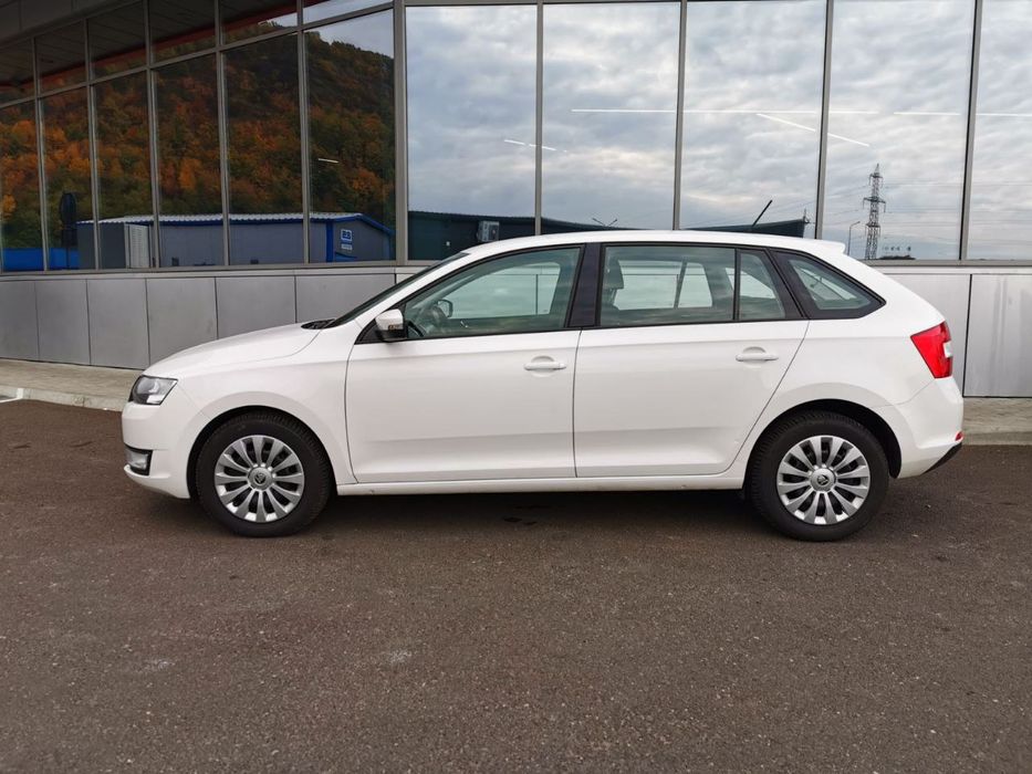 Rapid spaceback 1.6 tdi 85 kw.