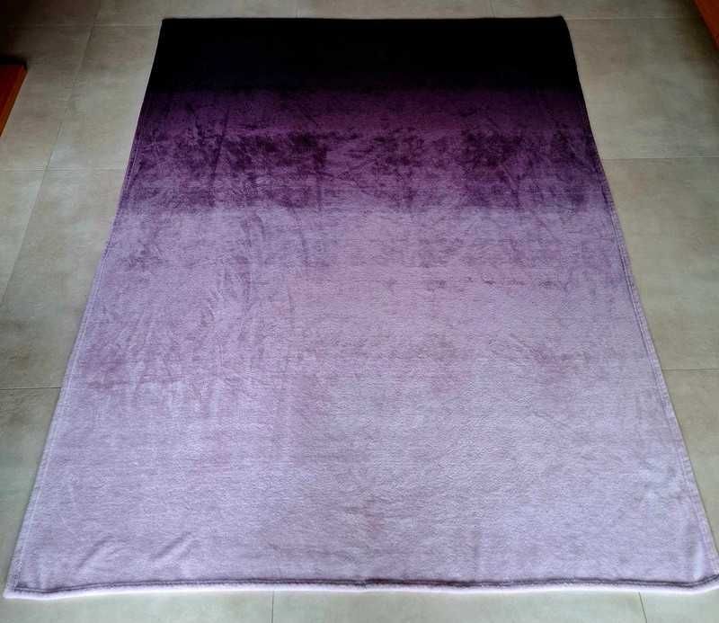 Home&You Koc gradient flossy cieniowany foletowy 150cm x 200x