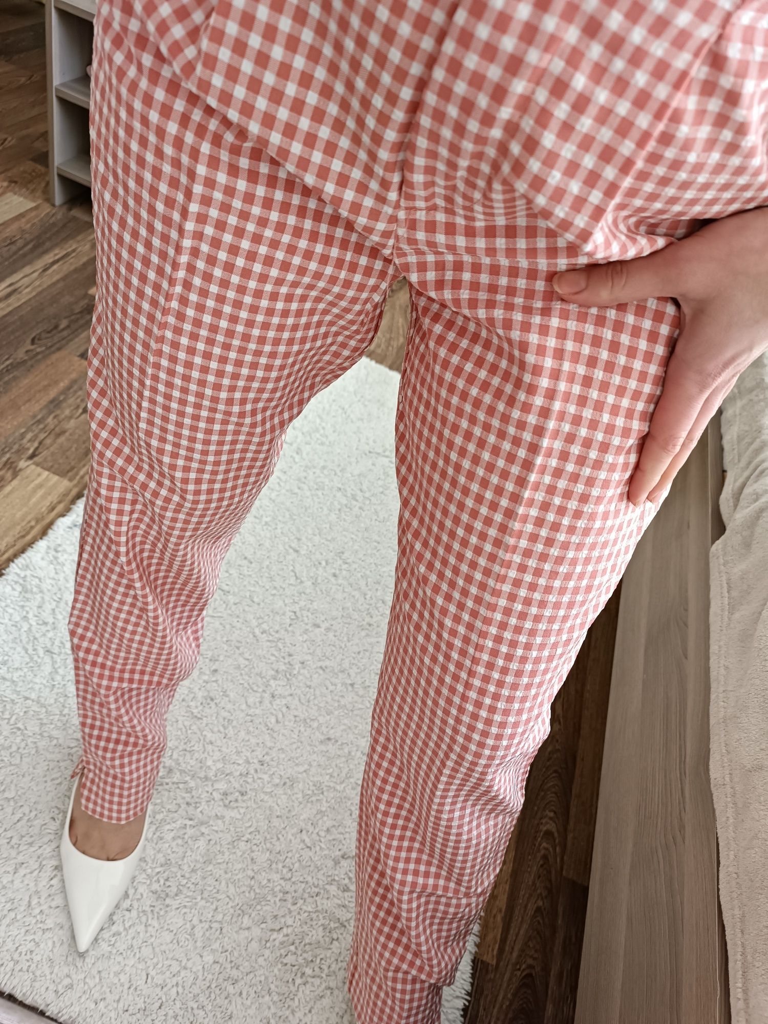 Nowe letnie spodnie Simplee