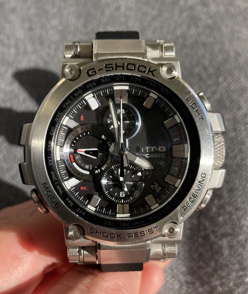 Zegarek G-SHOCK Casio MTG-B1000-1AER