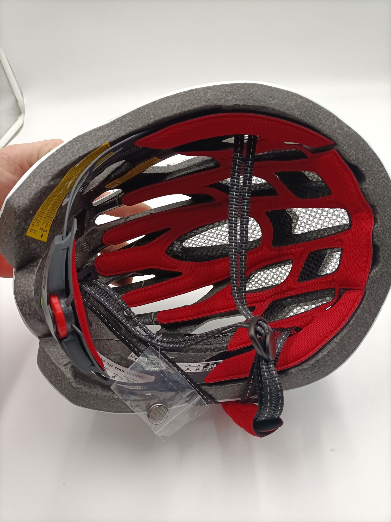 Kask rowerowy z lampką shiax róż. M/L