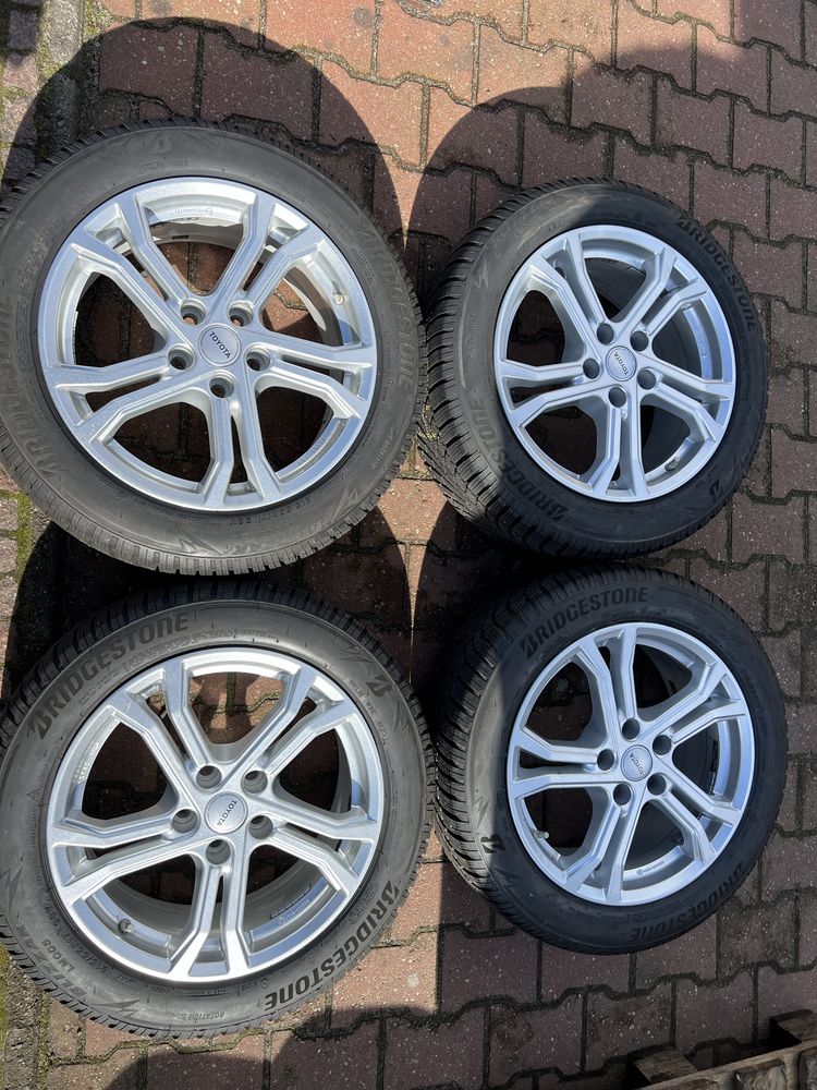Koła zimowe 17 TOYOTA CHR + czujniki TPMS + NOWE opony 2024 r.
