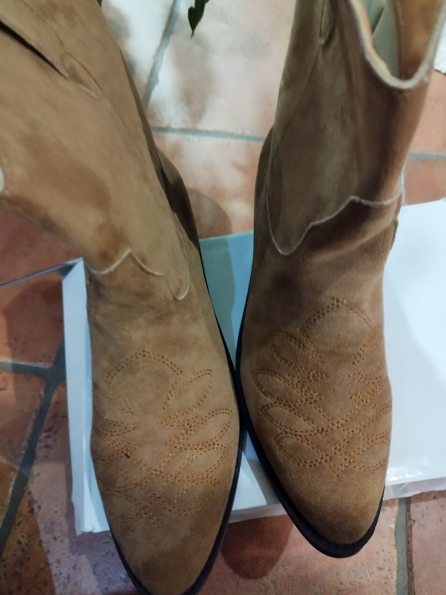 Botas senhora novas