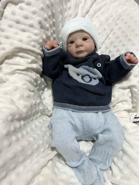 Bebé Reborn com surpresas por encomenda