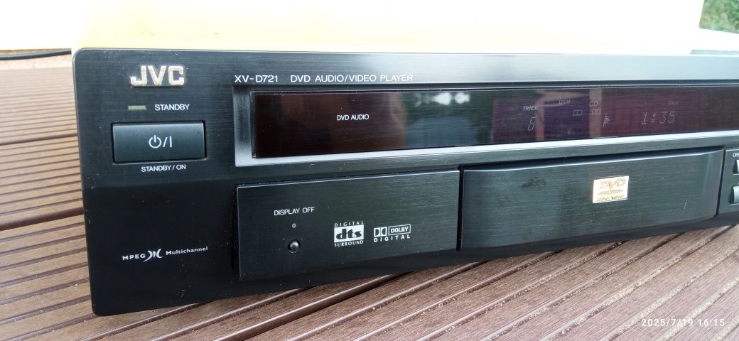 Odtwarzacz DVD JVC XV-D721