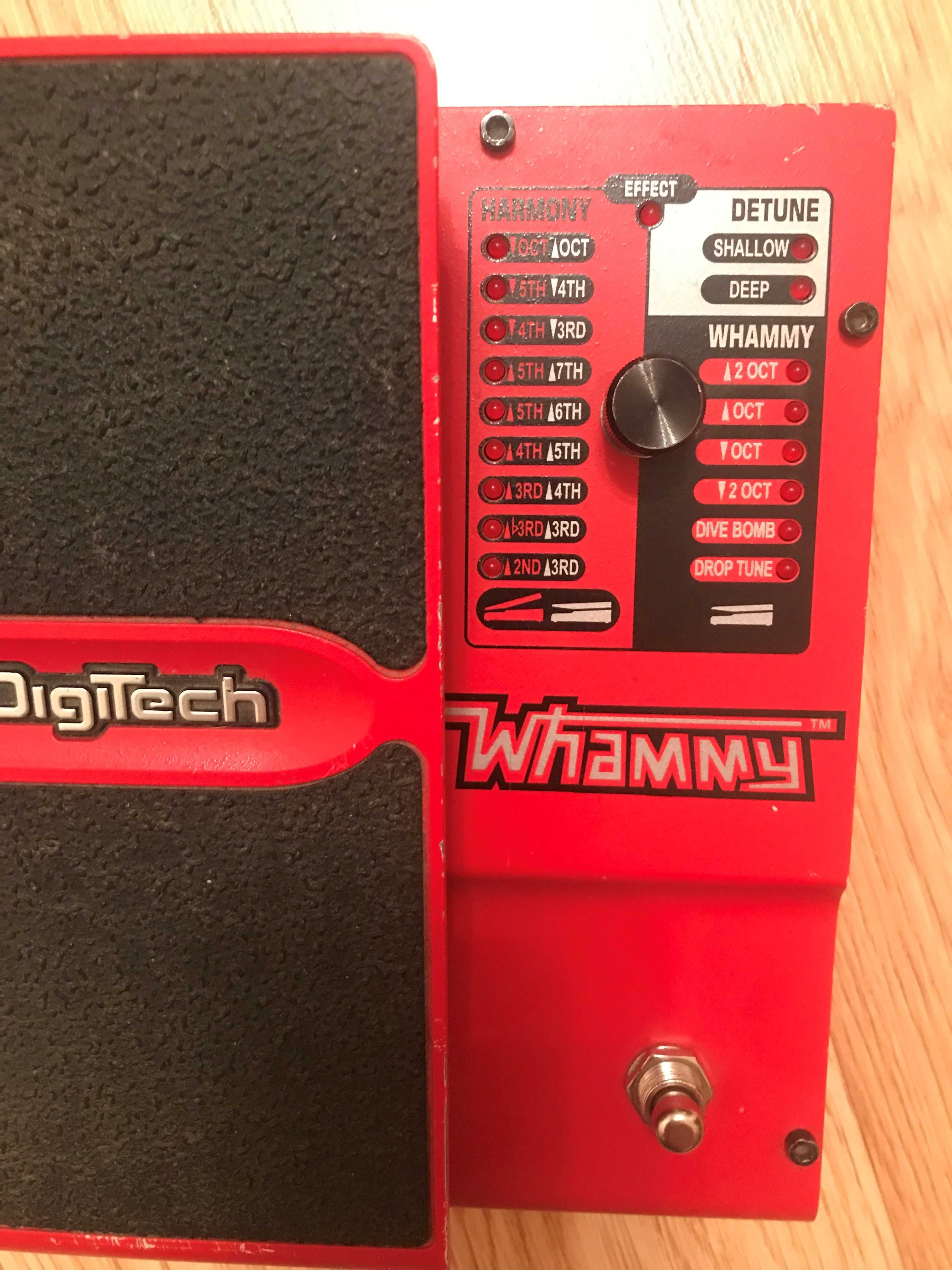 Гитарная педаль Digitech Whammy 4 питч-шифтер, октавер,гармонайзер