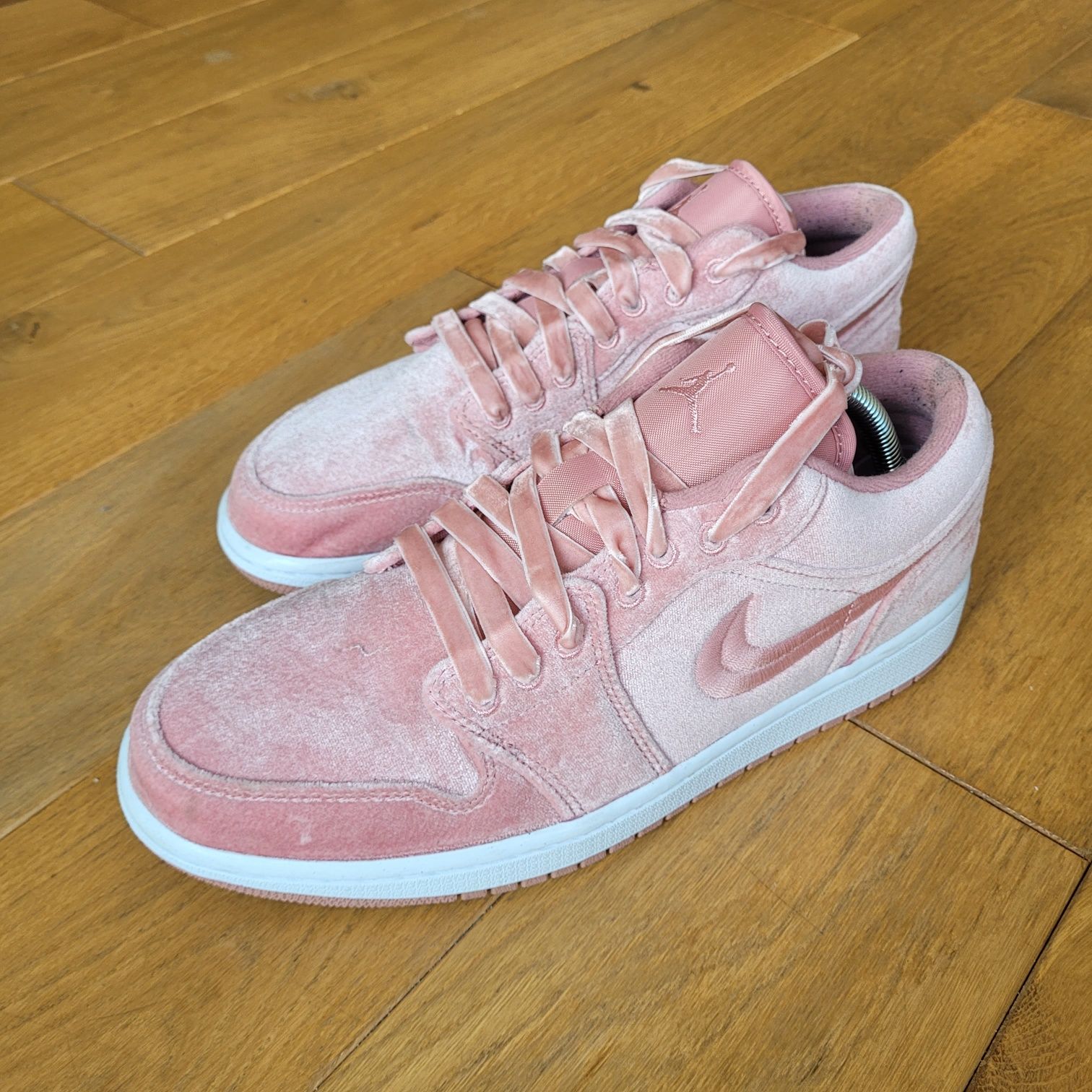 Sneakers Air Jordan 1 Low Retro Pink Velvet