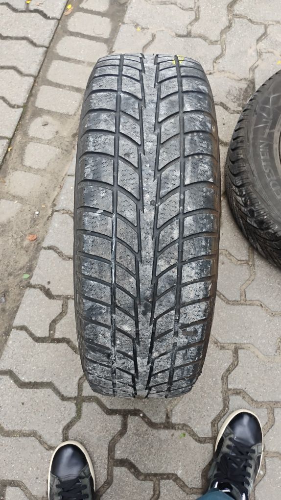 Koła 15" felga stalowa  Hyundai i30. Opony zimowe