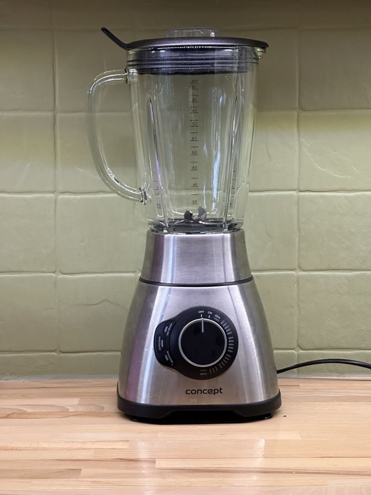 Blender kielichowy Concept SM3500