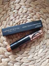 Nowy korektor ANASTASIA Beverly Hills Magic Touch Concealer