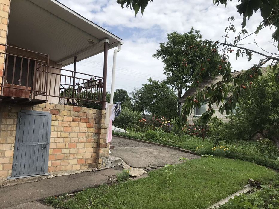 Продам будинок у Володарці