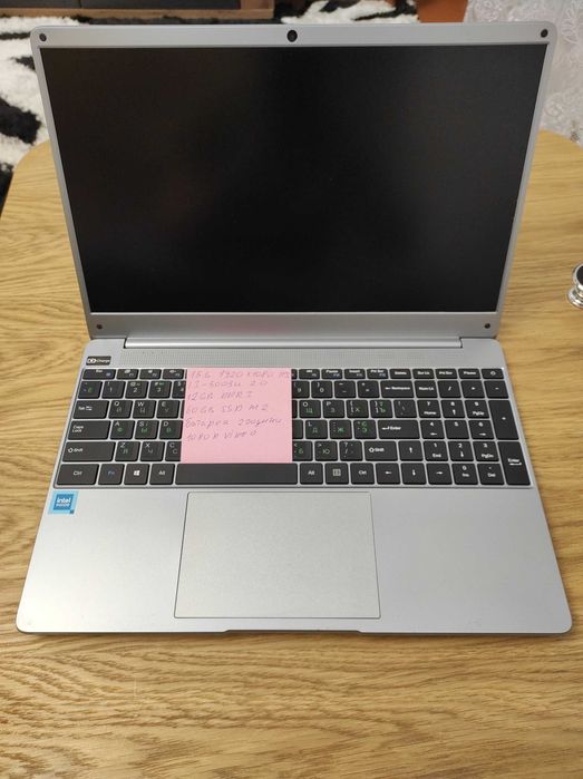 Ноутбук ECOHERO 15.6 FHD IPS/i3-5005/12ГБ DDR3/SSD 60GB/бат.2-3 години