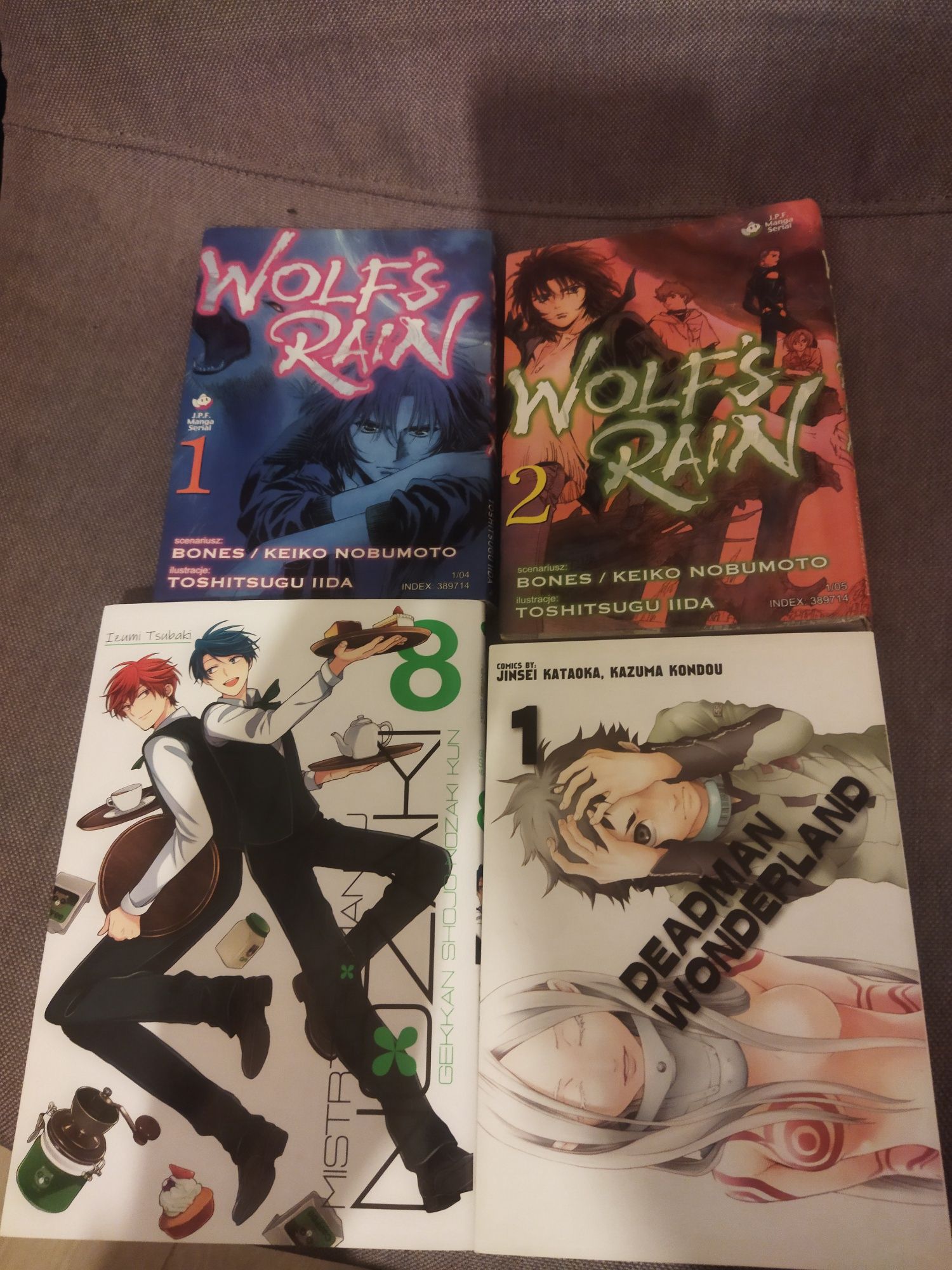 Japońskie komiksy w bdb stanie wolf's rain deadman wonderland