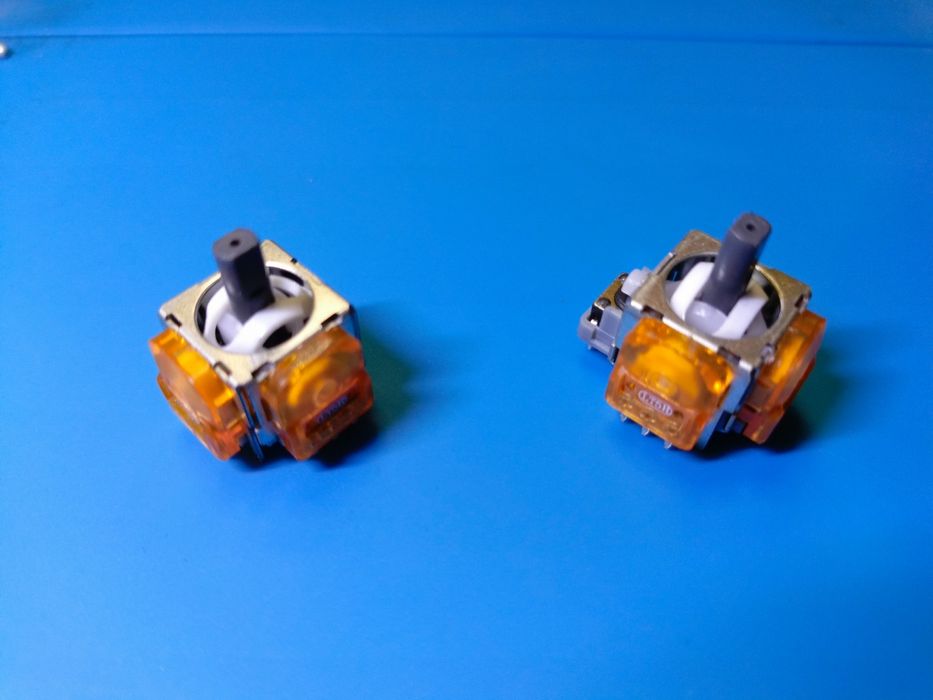 Profesjonalne czyszczenie i serwis konsoli PlayStation  i Xbox