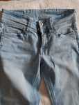Spodenki jeansowe rybaczki roz 34 takko