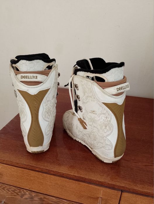 Сноуборд б/у в гарному стані