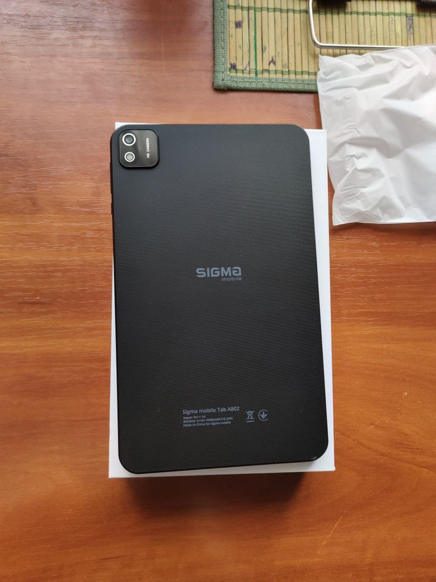 Планшет Sigma A802