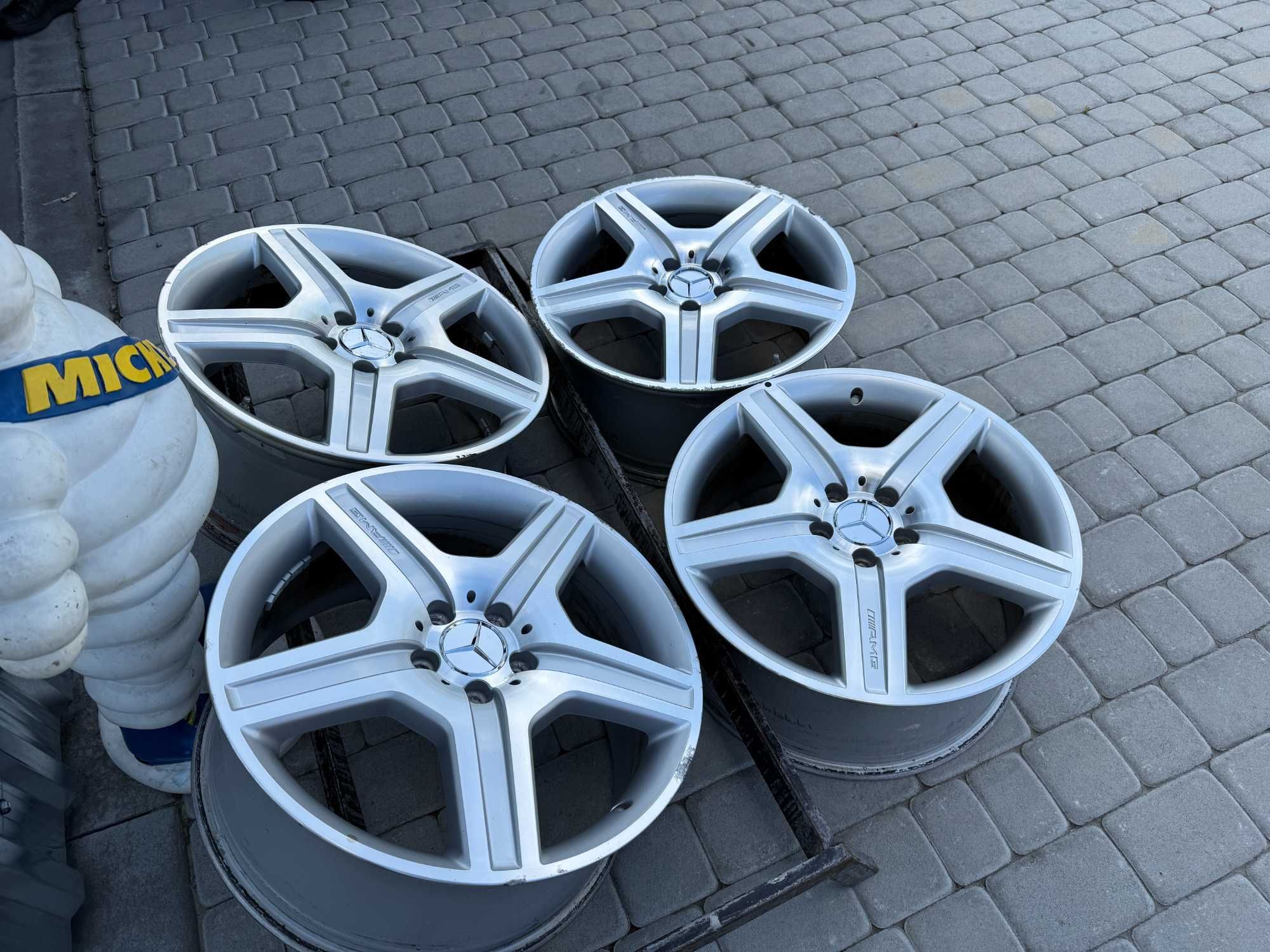 Диски Mercedes R19 5x112 8,5J ET43 S class W221 CL C216 AMG