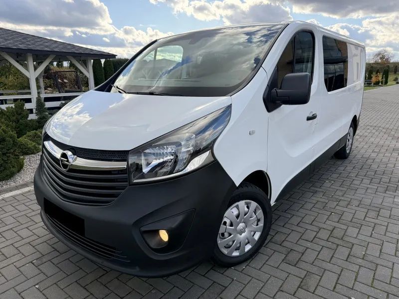 Opel Vivaro 1.6CDTI 125KM L2H1 6os. GPS serwis KAMERA bezwypadek