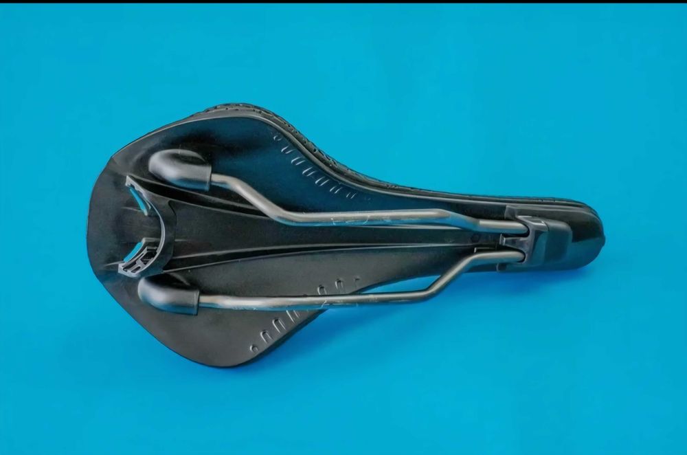 Selim 3D Fizzik Antares versus Evo adaptative R3