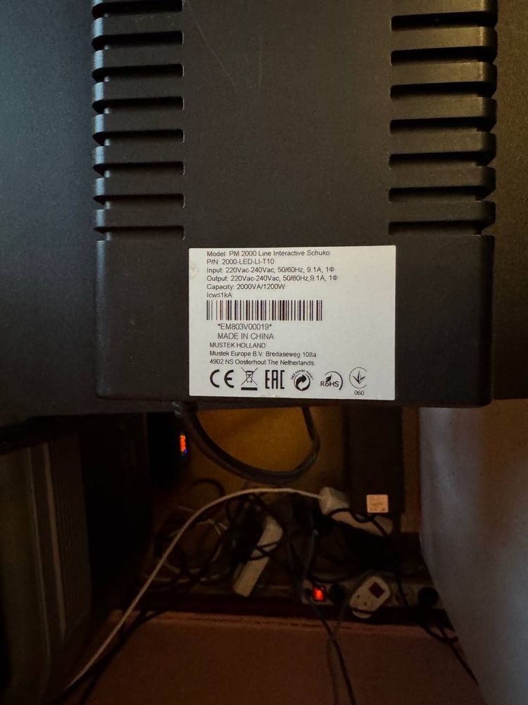 UPS ДБЖ Mustek PM 2000 VA / 1200W
