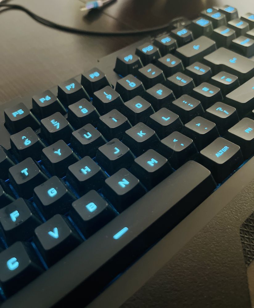 Logitech G430 klawiatura Gamingowa rgb biały kruk