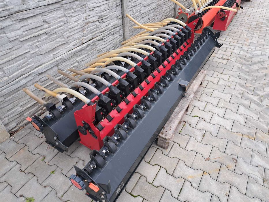 Siewnik na drobne nasiona poplon.Duzy wybór