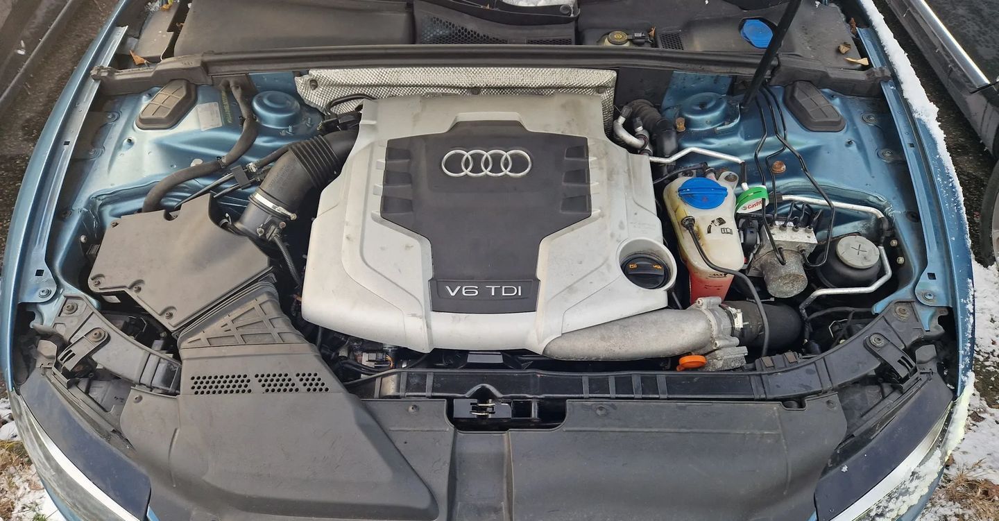 Audi A5 3.0 TDI DPF quattro