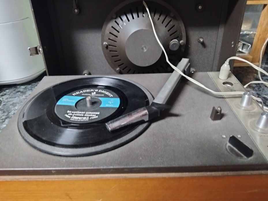 Gira discos de single