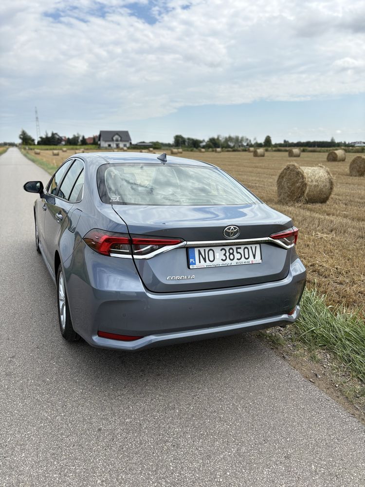 Toyota Corolla E21 1.6 Benzyna
