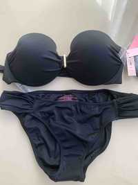 Купальник Victorias Secret бюст 36C плавки М и S.