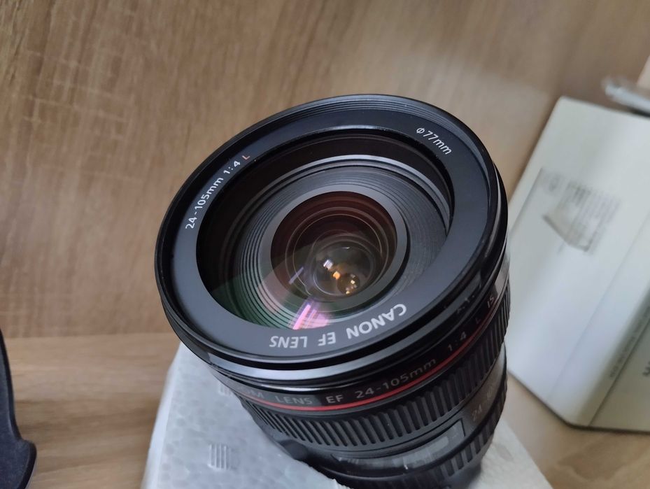 Canon EF 24-105mm f/4L IS USM. Коробка весь комплект