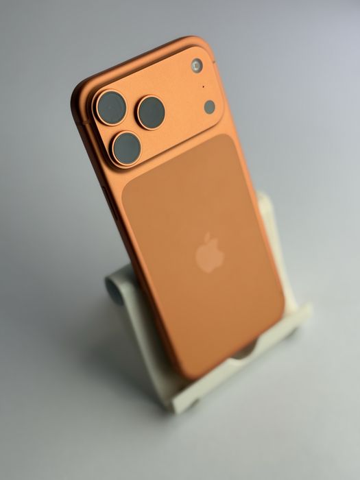 Продам Apple Iphone 17 Pro Max 256