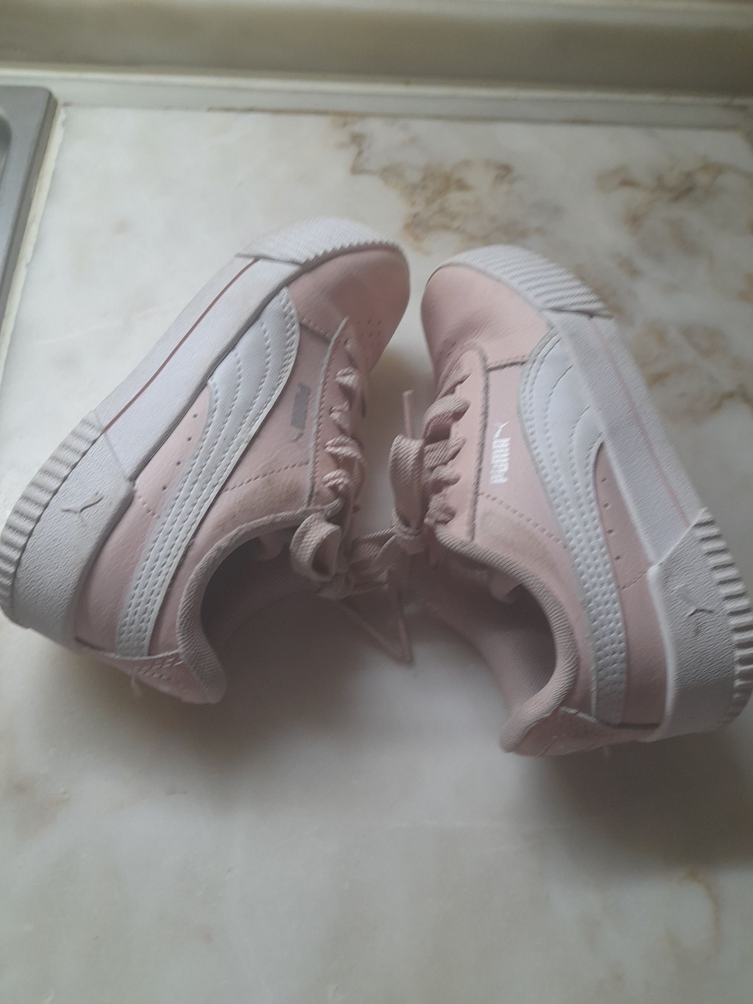 Sapatilhas de menina em pele cor de rosa, tam 31