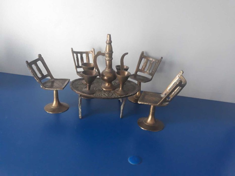 Скидка! Набор декоратив мебели и посуды-латунь. Привезено из Индии