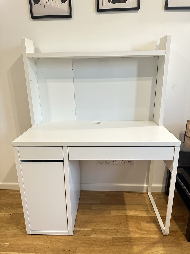 Biurko + Zestaw mebli dzieciecych Ikea