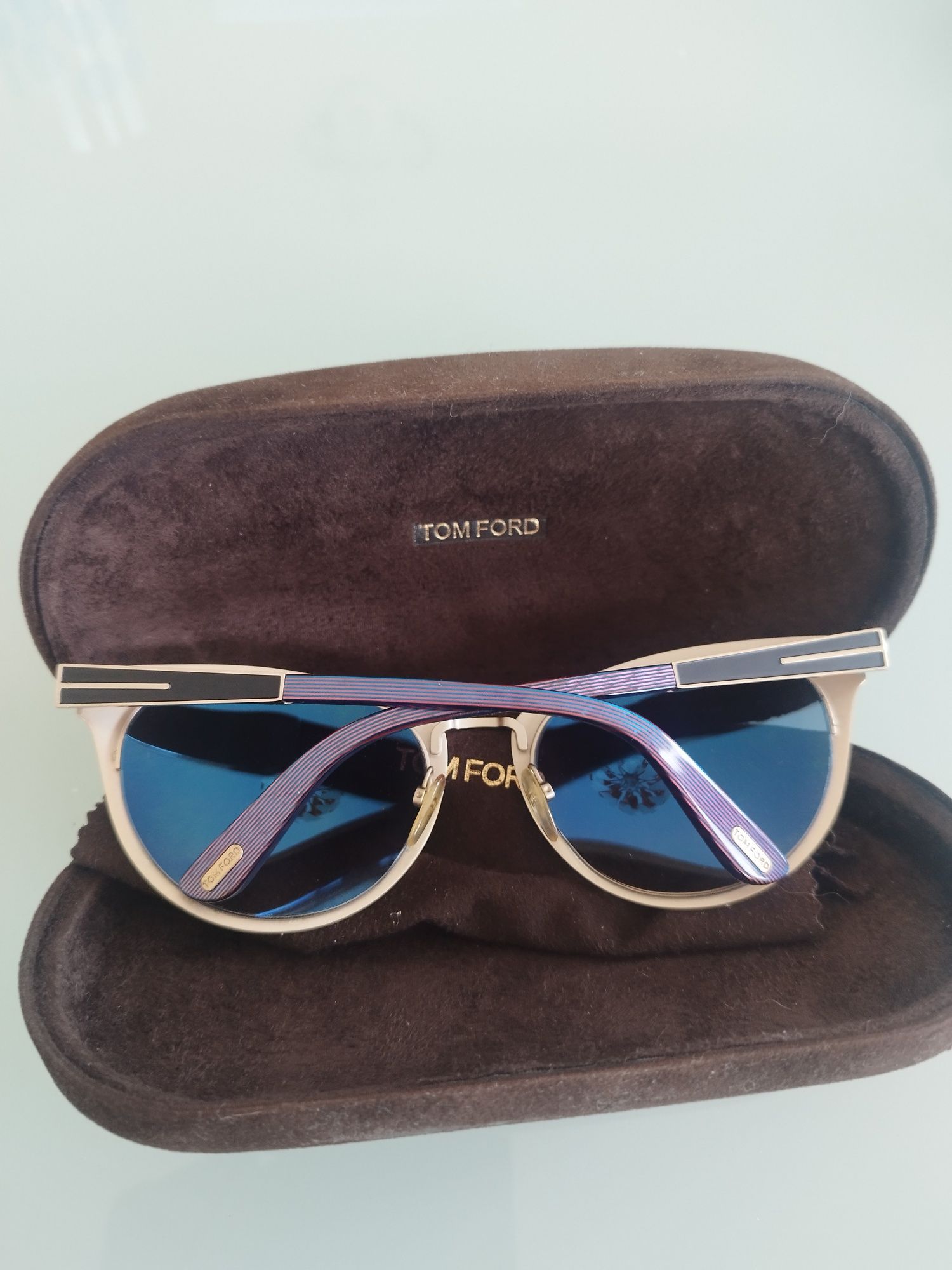 Lindos óculos de sol Tom Ford estdo muito bom. Modelos Nina