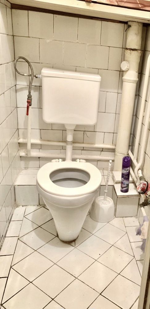 Продам 2 ком квартиру Южный 2-й мкр-н Коммунарский р-н