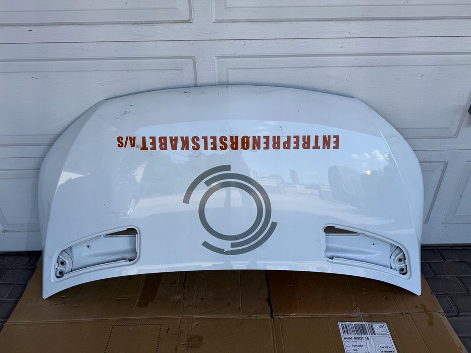 mercedes sprinter w907 w910 2019- maska biala ladna oryginal