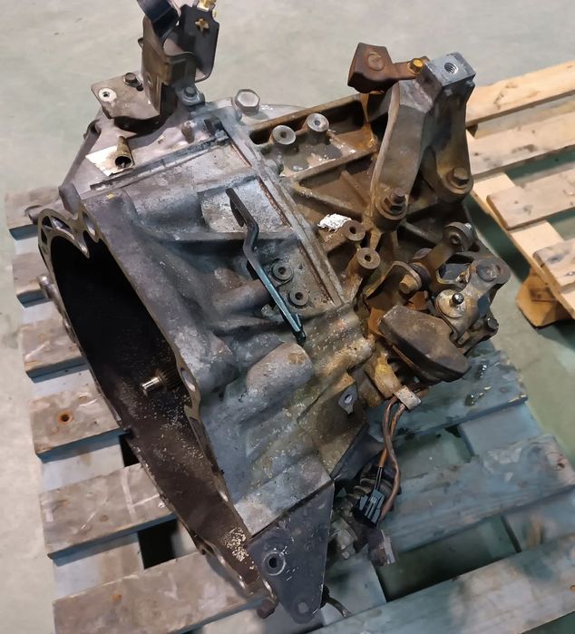 CAIXA DE 6 VELOCIDADES MAZDA  5 / 6 2.0Di 2.0D 143CV RF7J