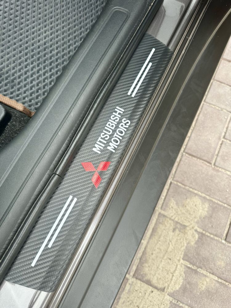 Mitsubishi Outlander 2021