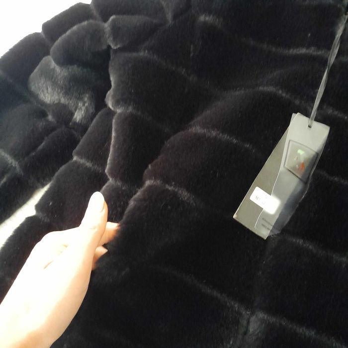 Шубка ,шуба з еко хутра