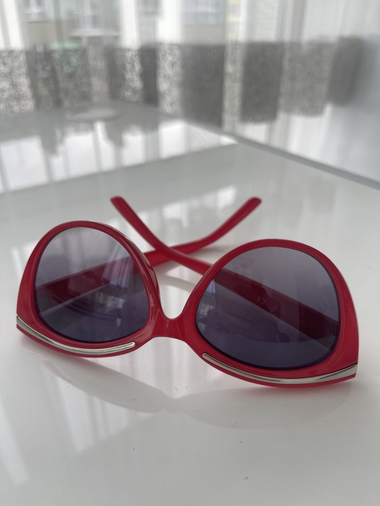 Окуляри Guess