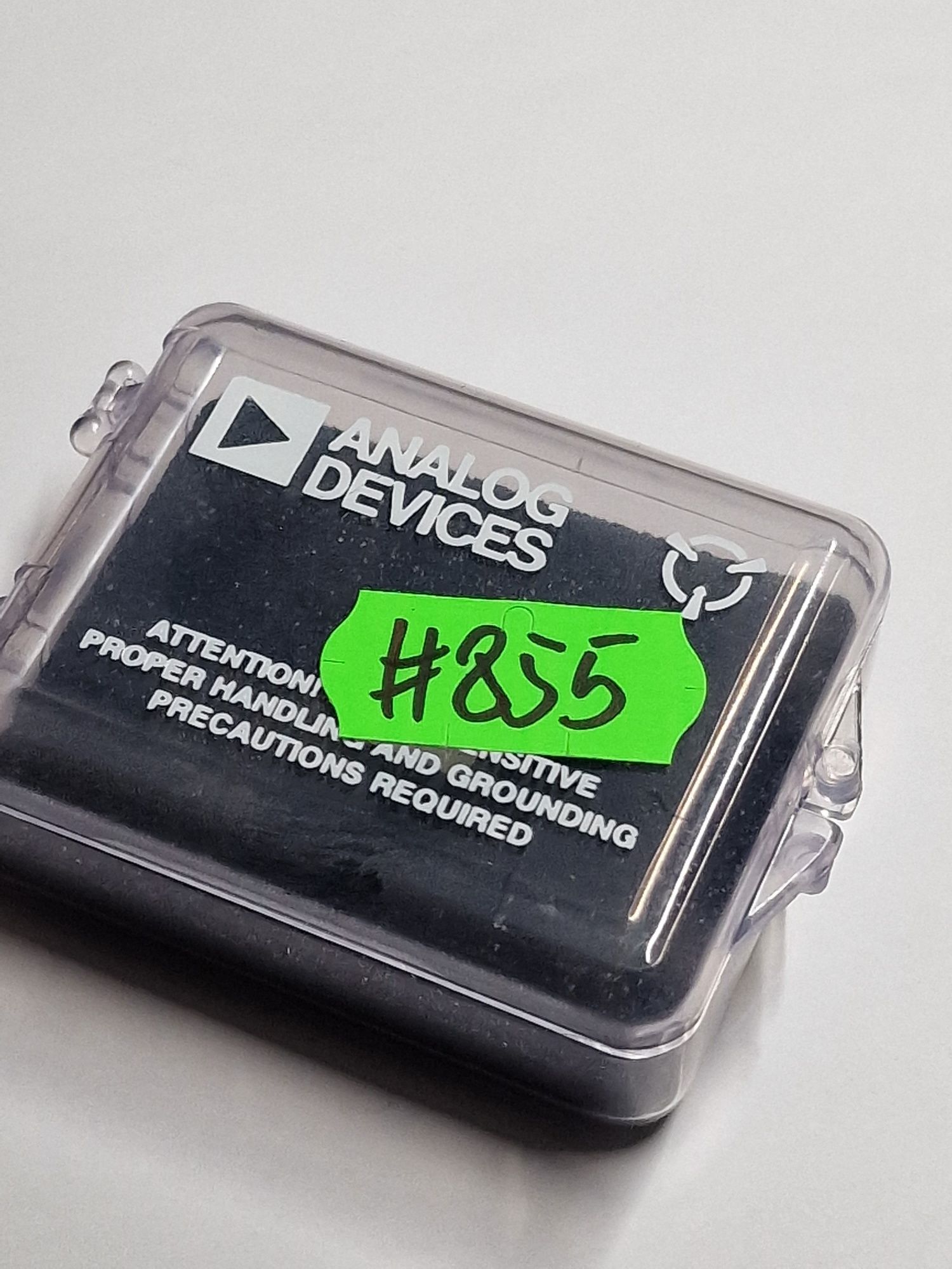 #855   AD8320ARP Analog Devices