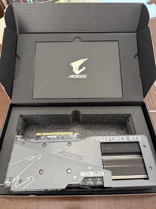 GIGABYTE AORUS GeForce RTX 3060 Ti Elite 8GB