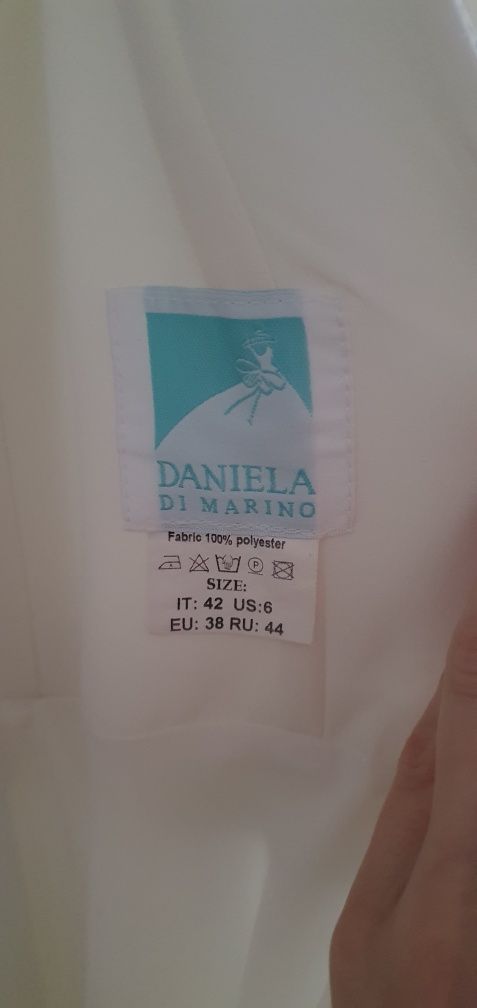 Продам весільне плаття 42розмір DANIELA DI MARINO