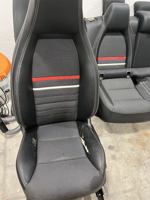 Vendo conjunto de bancos mercedes A180