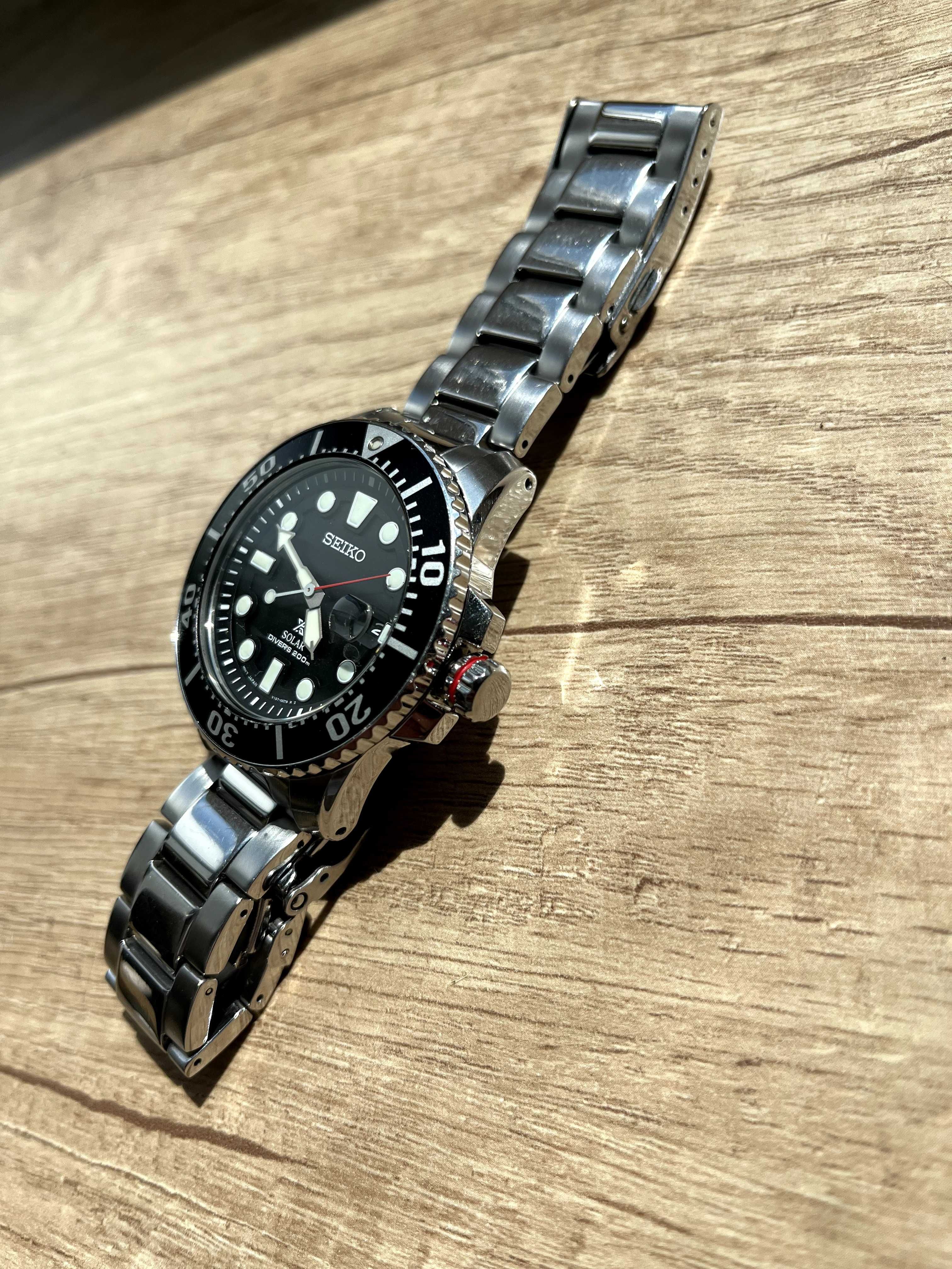 часы чоловічий годинник Seiko Prospex Solar Divers Black Dial-SNE437P1