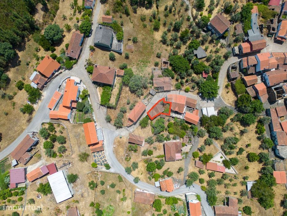 Moradia T2 para venda