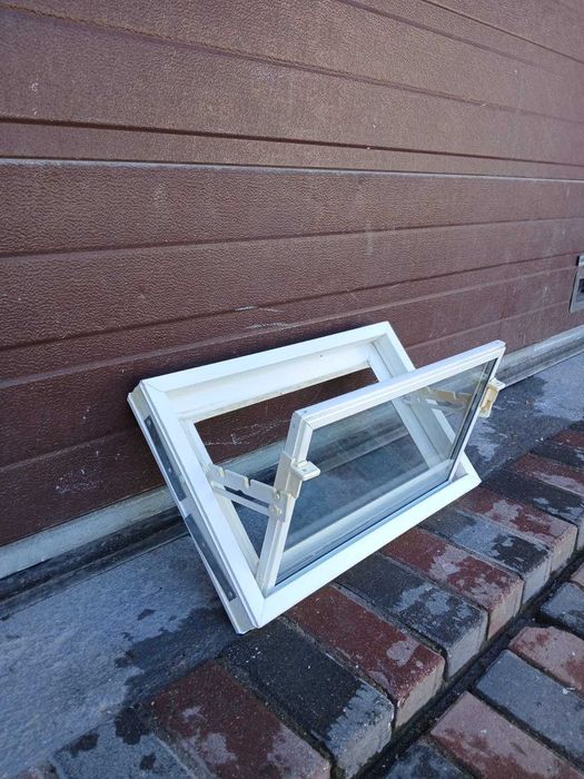 Okno piwniczne wysyłka 55x35 do piwnicy okna plastikowe DOWÓZ KRAJ